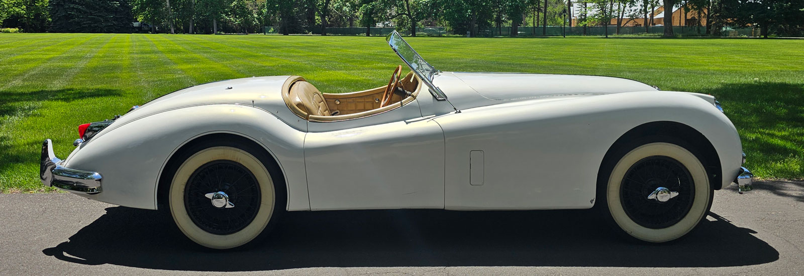 1955 Jaguar XK140 Roadster